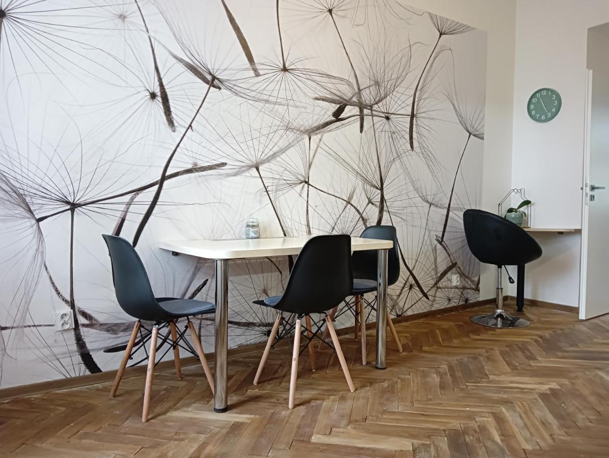 Apartman Hybesova2 Brno Exterior foto